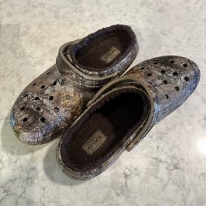 Unisex Lined Camo Crocs